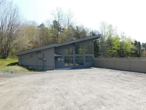 11 Snowtree Lane Dover VT 05356