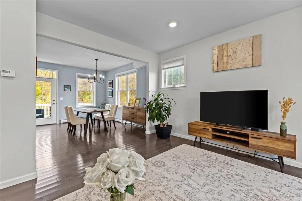 2 Evergreen Drive Essex VT 05452