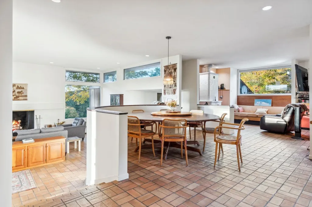 10 & 26 Chester Drive Tunbridge VT 05077