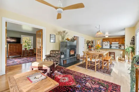 10 & 26 Chester Drive Tunbridge VT 05077