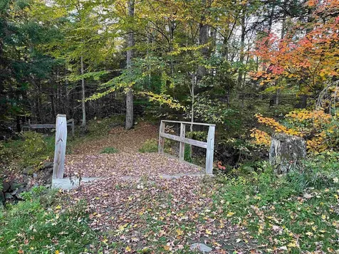 10 & 26 Chester Drive Tunbridge VT 05077