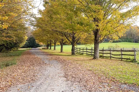 10 & 26 Chester Drive Tunbridge VT 05077