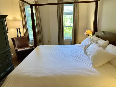 102 Forest 134/iv Drive Warren VT 05674