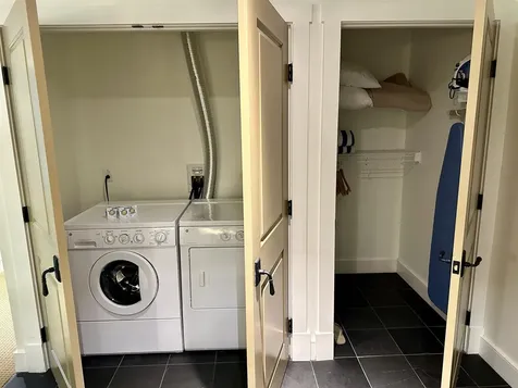 102 Forest 134/iv Drive Warren VT 05674