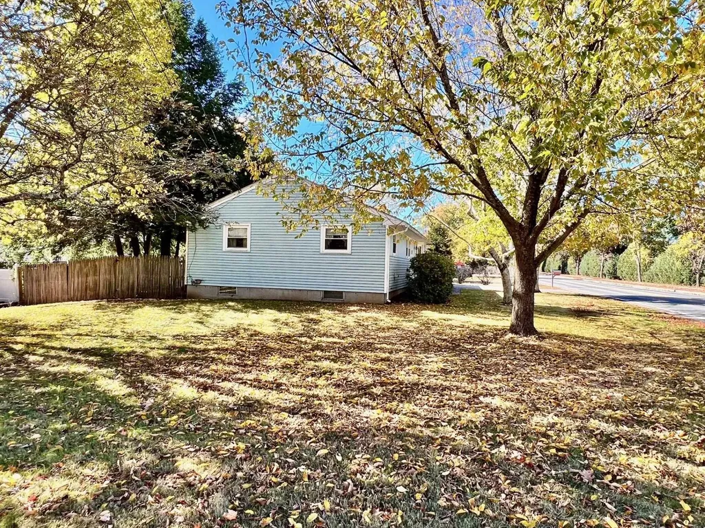 22 Arch Street Keene NH 03431