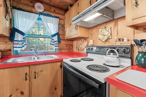 779 Fay Boyden Road Wardsboro VT 05355