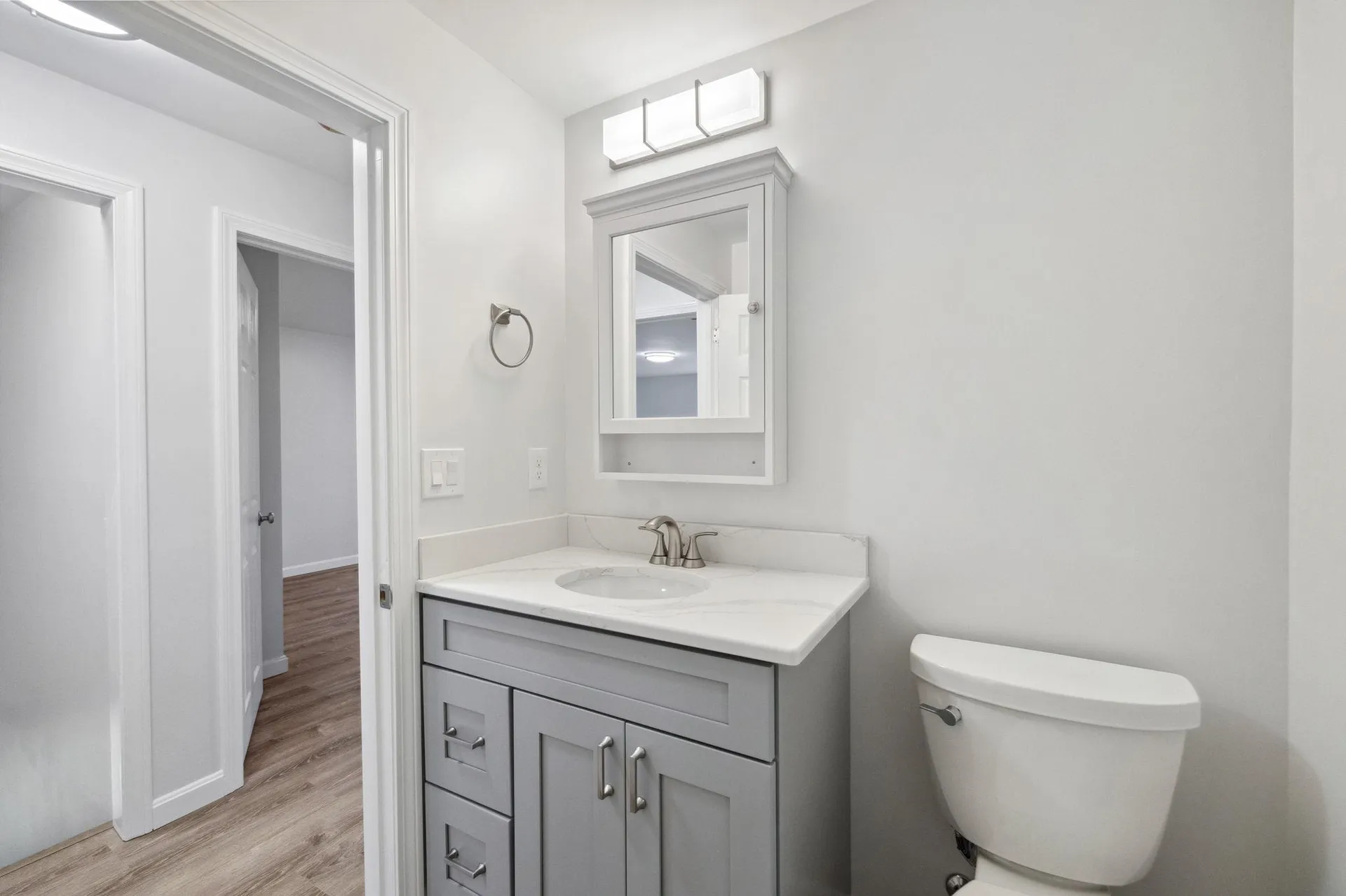 9 Berry Hill Road Hooksett NH 03106