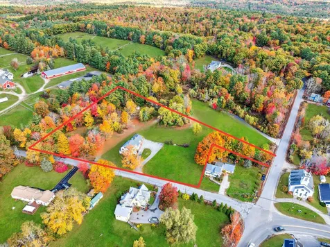 6 Canterbury Road Chichester NH 03258