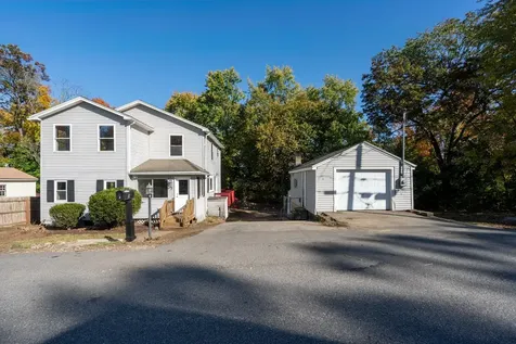 5 1st Street Bedford NH 03110