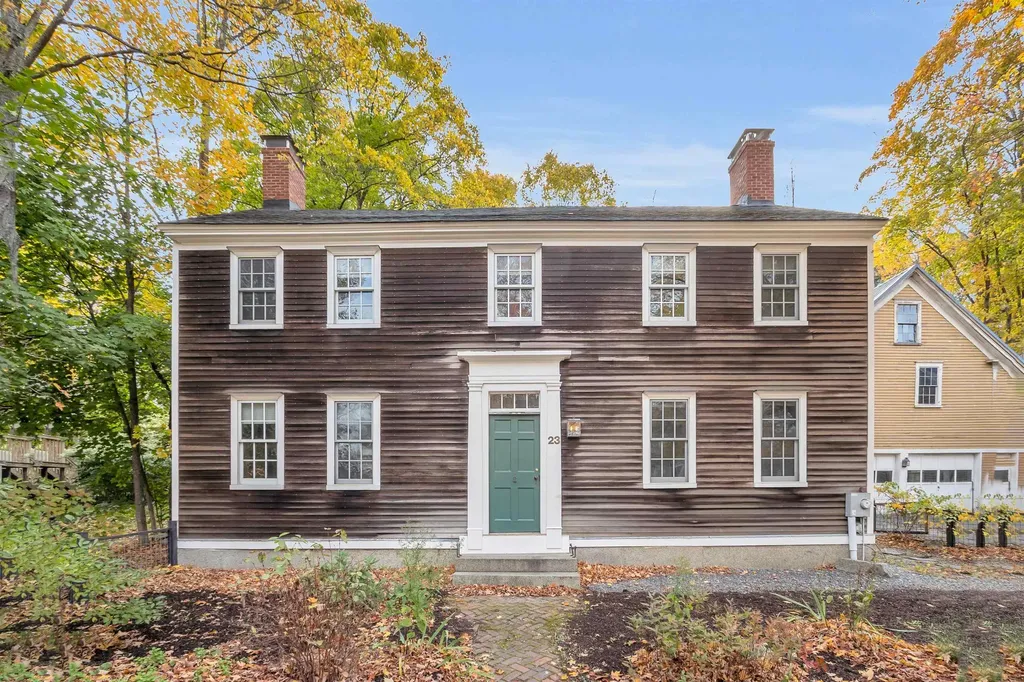 23 Exeter Road Newmarket NH 03857