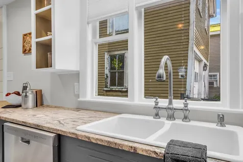 23 Exeter Road Newmarket NH 03857