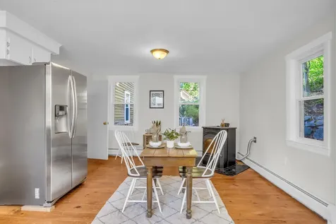 23 Exeter Road Newmarket NH 03857