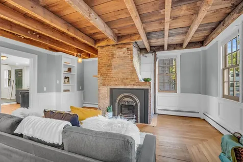 23 Exeter Road Newmarket NH 03857