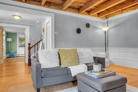 23 Exeter Road Newmarket NH 03857