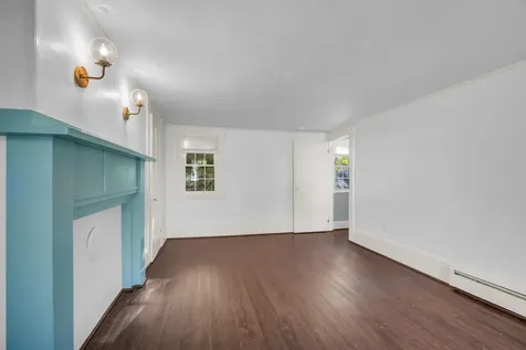 23 Exeter Road Newmarket NH 03857