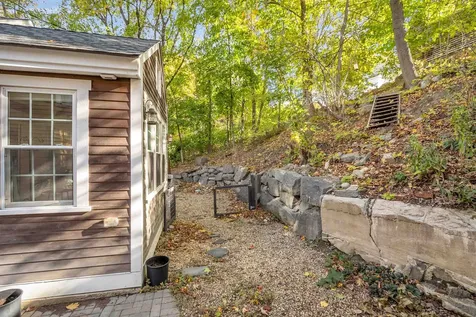 23 Exeter Road Newmarket NH 03857