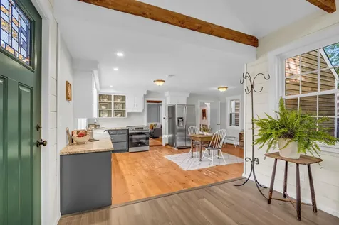 23 Exeter Road Newmarket NH 03857