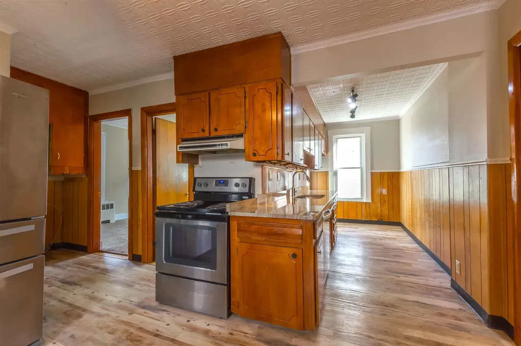 646 Summer Street Manchester NH 03103