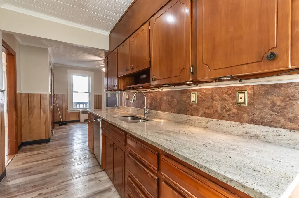 646 Summer Street Manchester NH 03103