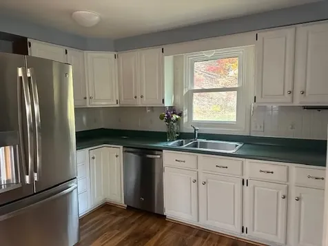 165 Johnsons Curve Road Dummerston VT 05346