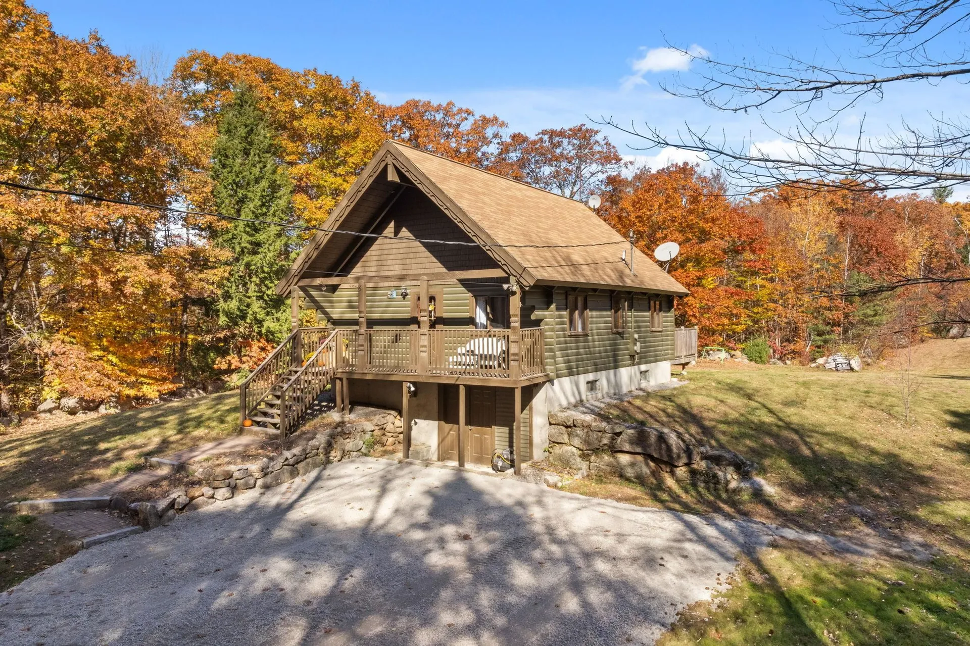 52 Hall Road Hillsborough NH 03244