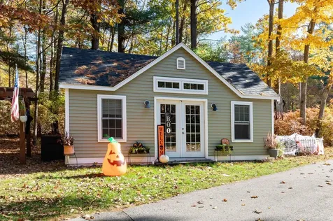 26 Skyview Drive Greenland NH 03840