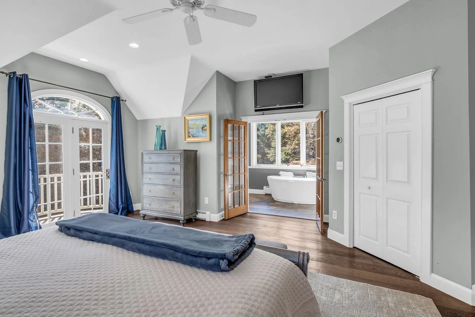 11 Boutilier Lane North Hampton NH 03862