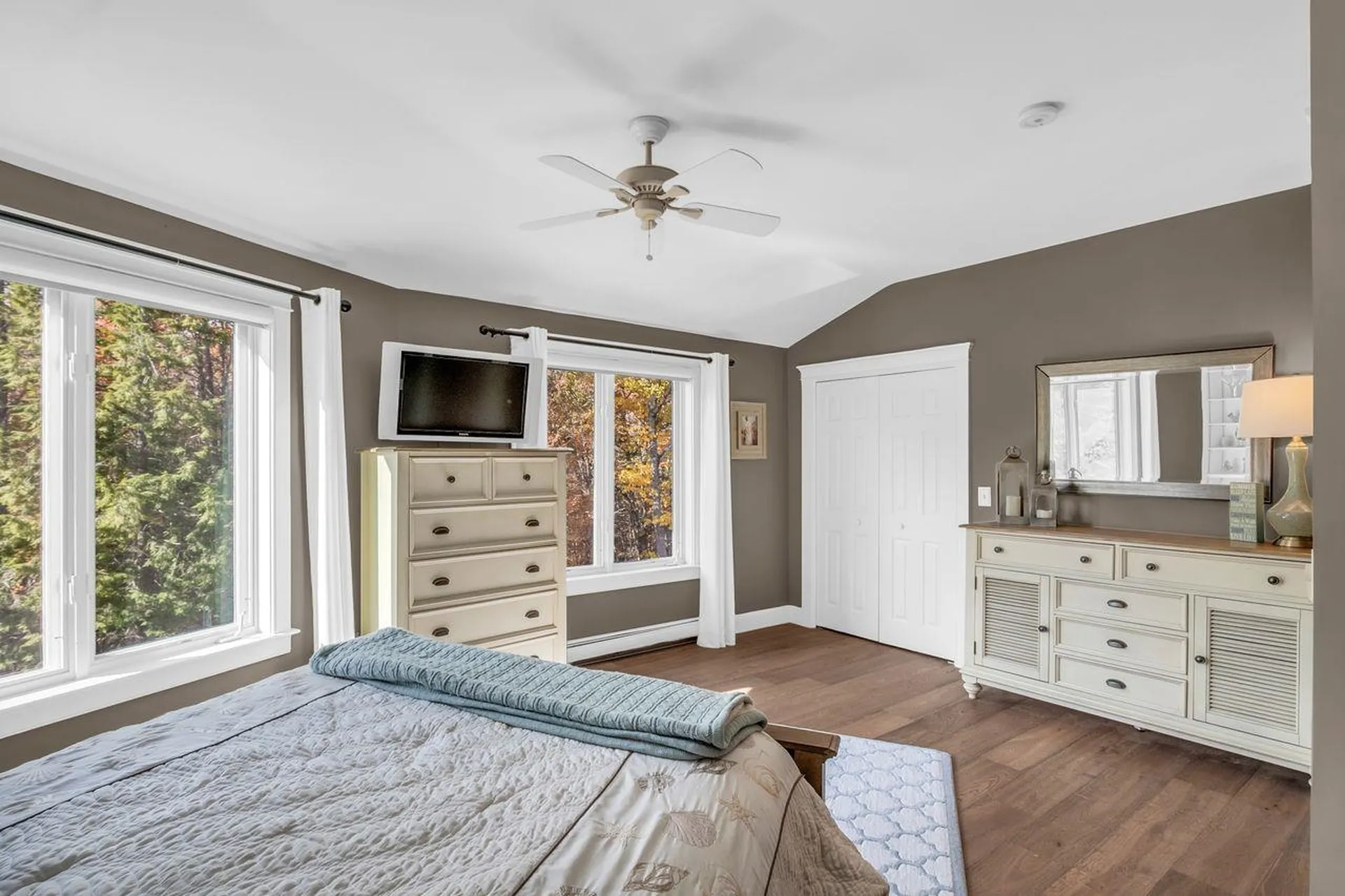 11 Boutilier Lane North Hampton NH 03862