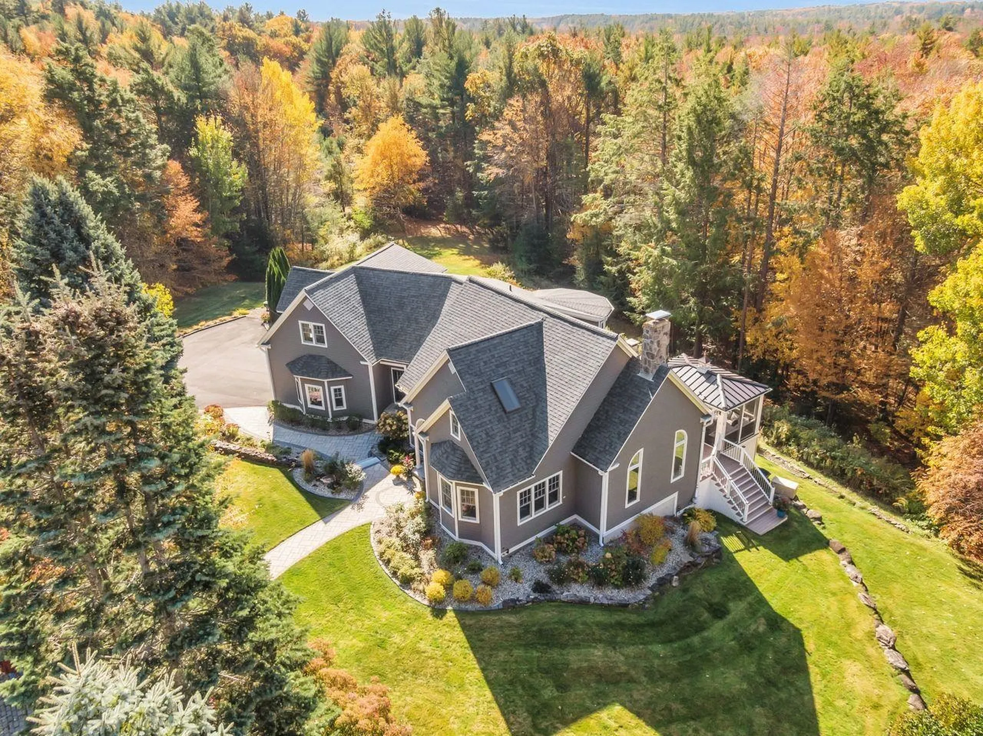 11 Boutilier Lane North Hampton NH 03862