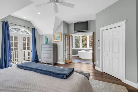 11 Boutilier Lane North Hampton NH 03862