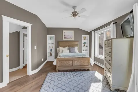 11 Boutilier Lane North Hampton NH 03862