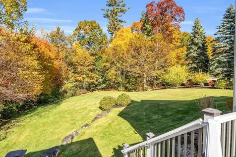 11 Boutilier Lane North Hampton NH 03862