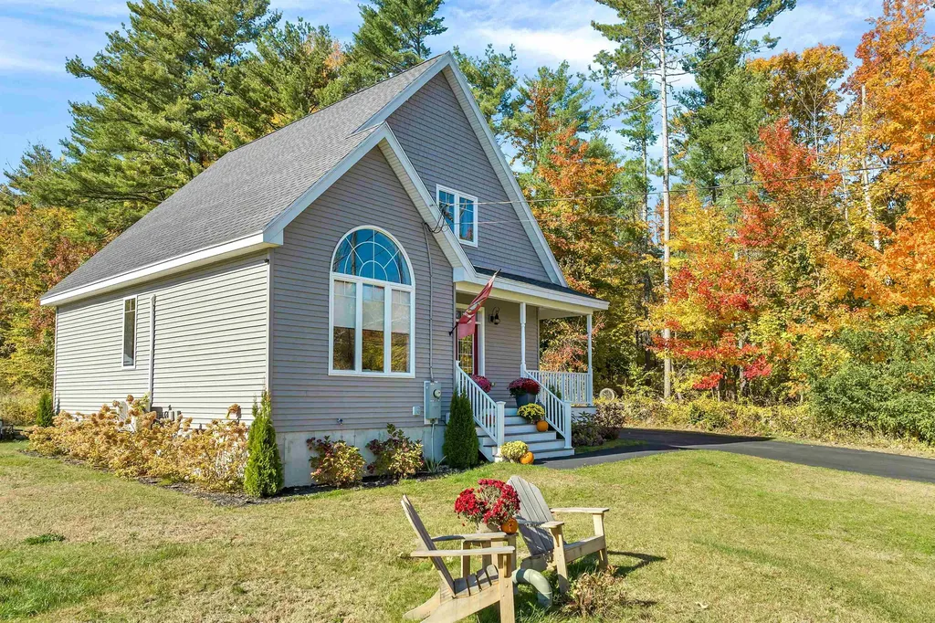 109 Tuftonboro Neck Road Tuftonboro NH 03853