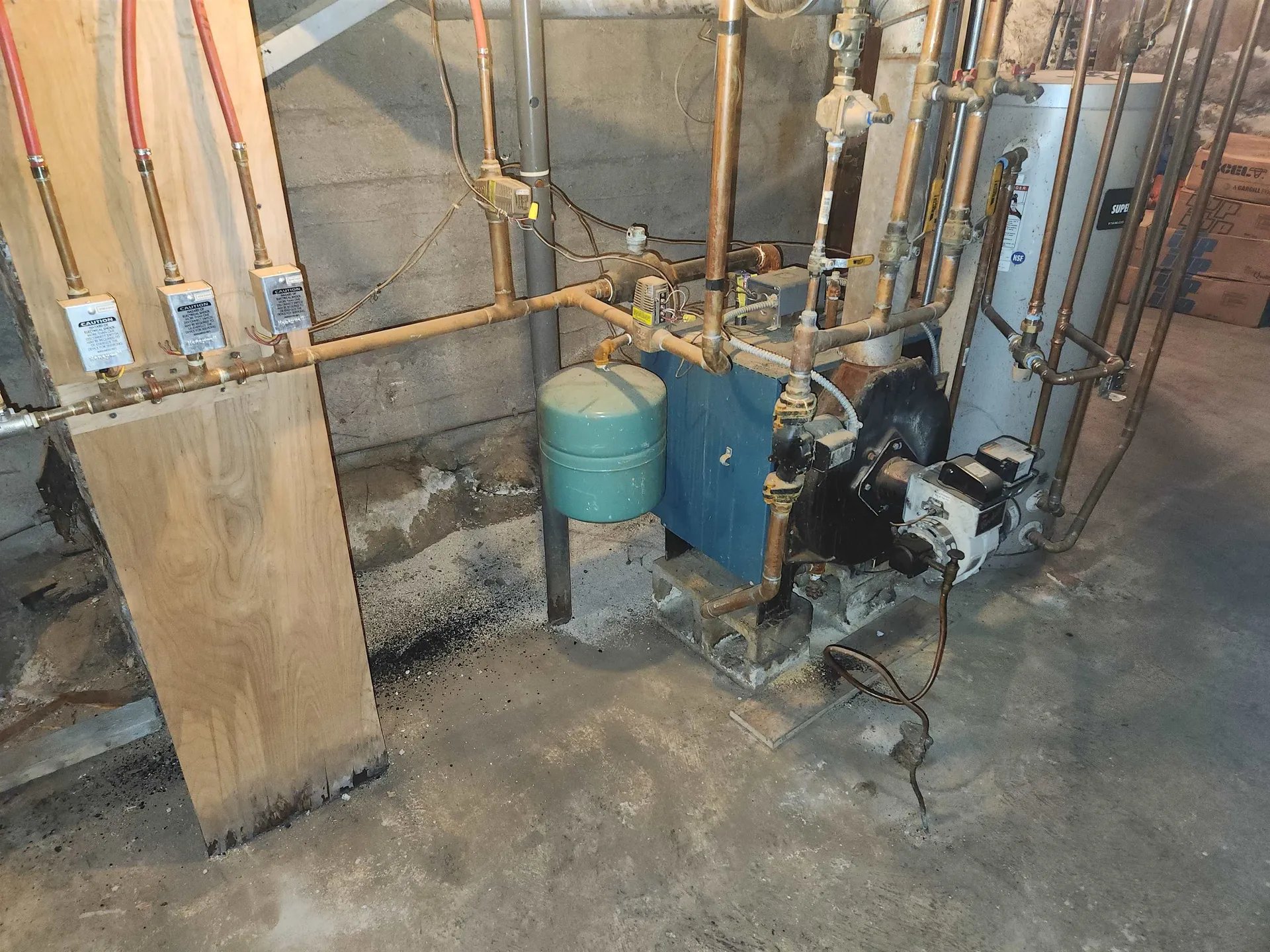 44 W Main Street Hillsborough NH 03244