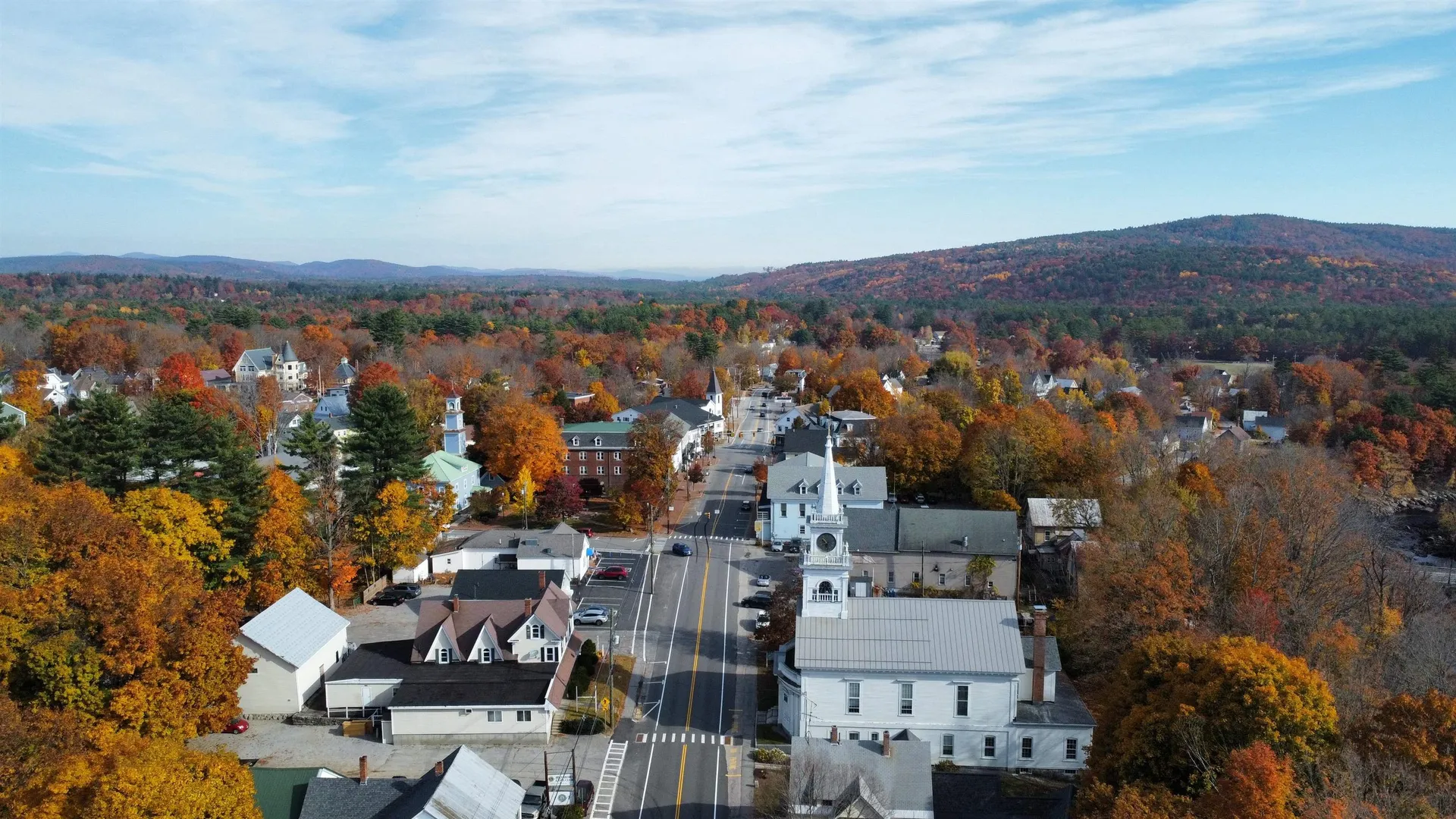 44 W Main Street Hillsborough NH 03244