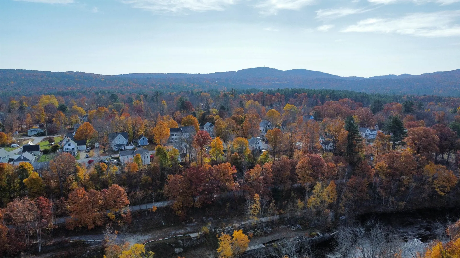 44 W Main Street Hillsborough NH 03244