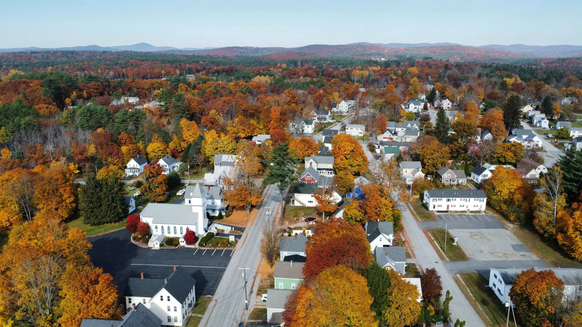 44 W Main Street Hillsborough NH 03244