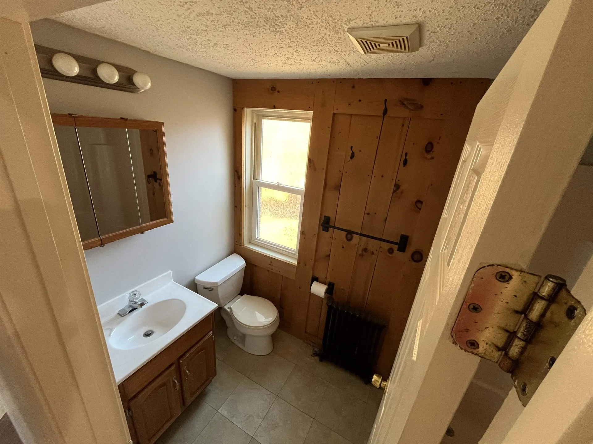 44 W Main Street Hillsborough NH 03244