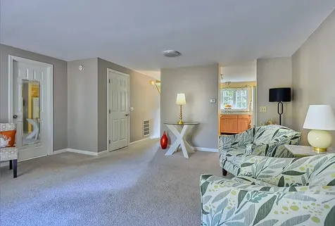 34c Stonehouse Lane Keene NH 03431