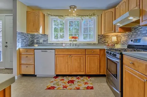 34c Stonehouse Lane Keene NH 03431