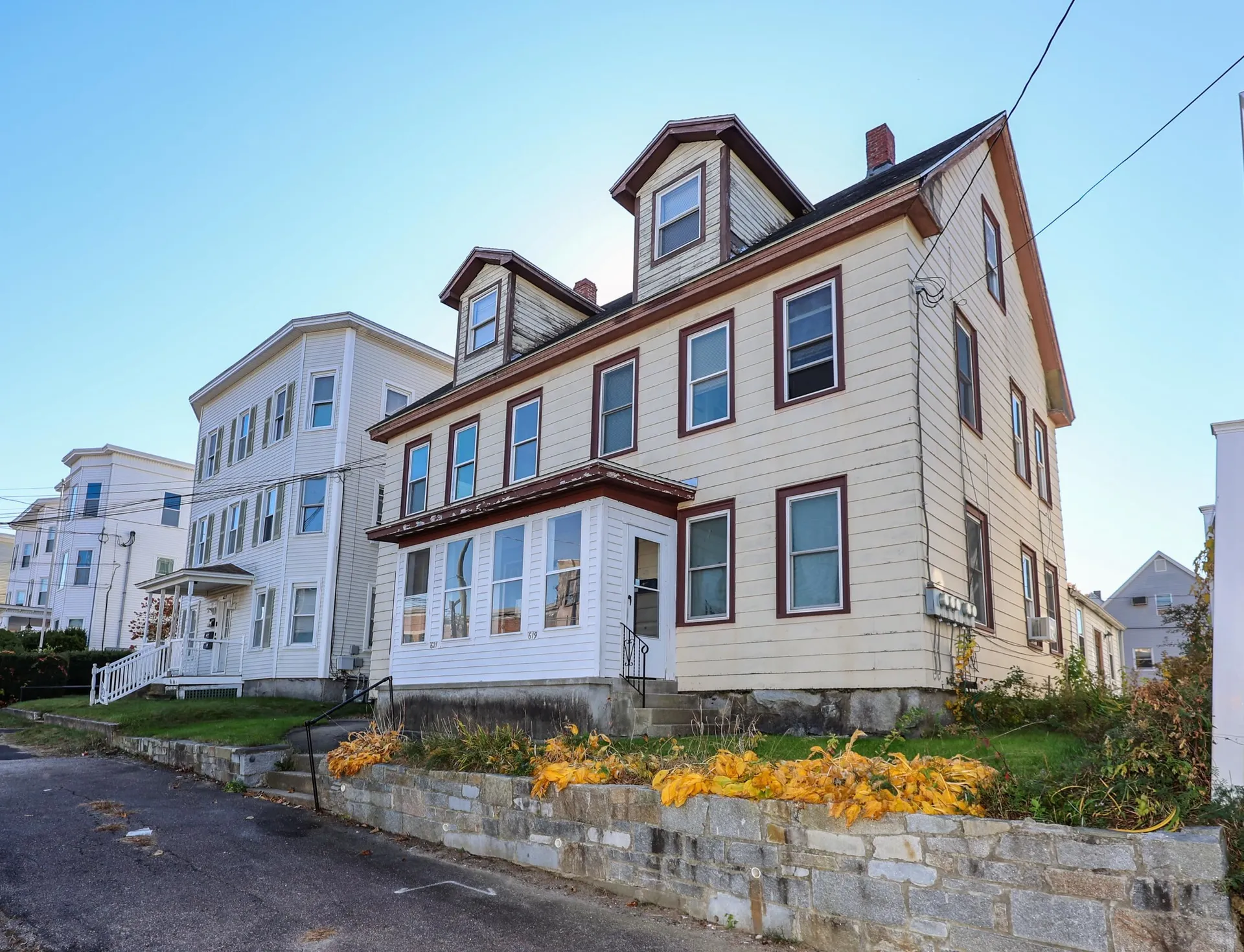 619 Harvard Street Manchester NH 03103