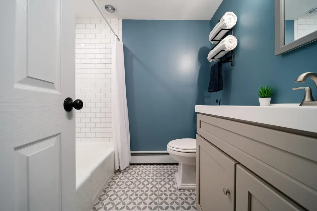 51 Lebel Avenue Manchester NH 03103