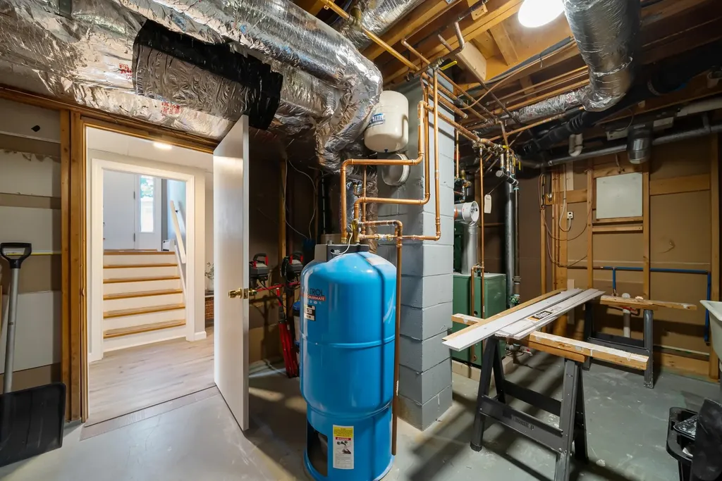 51 Lebel Avenue Manchester NH 03103