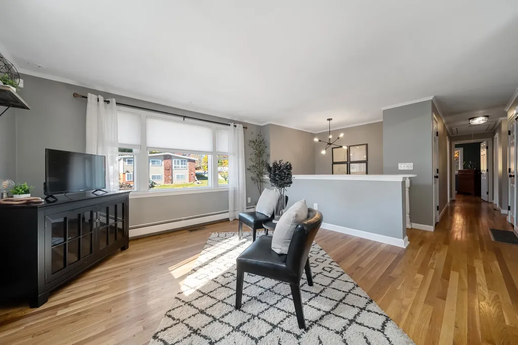 51 Lebel Avenue Manchester NH 03103