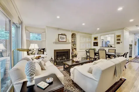 1 Salt Meadows Hampton NH 03842