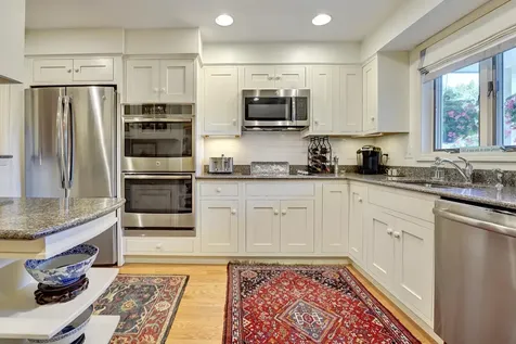 1 Salt Meadows Hampton NH 03842