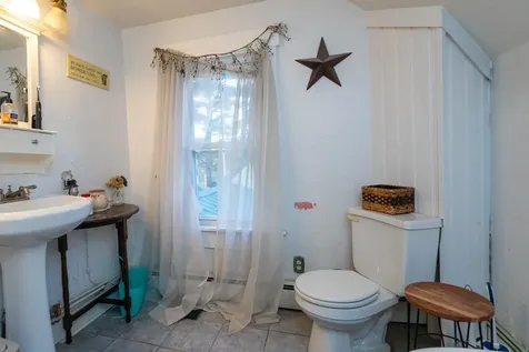 20 Jenness Street Rochester NH 03867