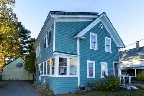 20 Jenness Street Rochester NH 03867