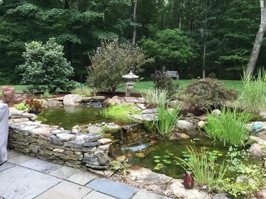 13 Moharimet Drive Madbury NH 03823