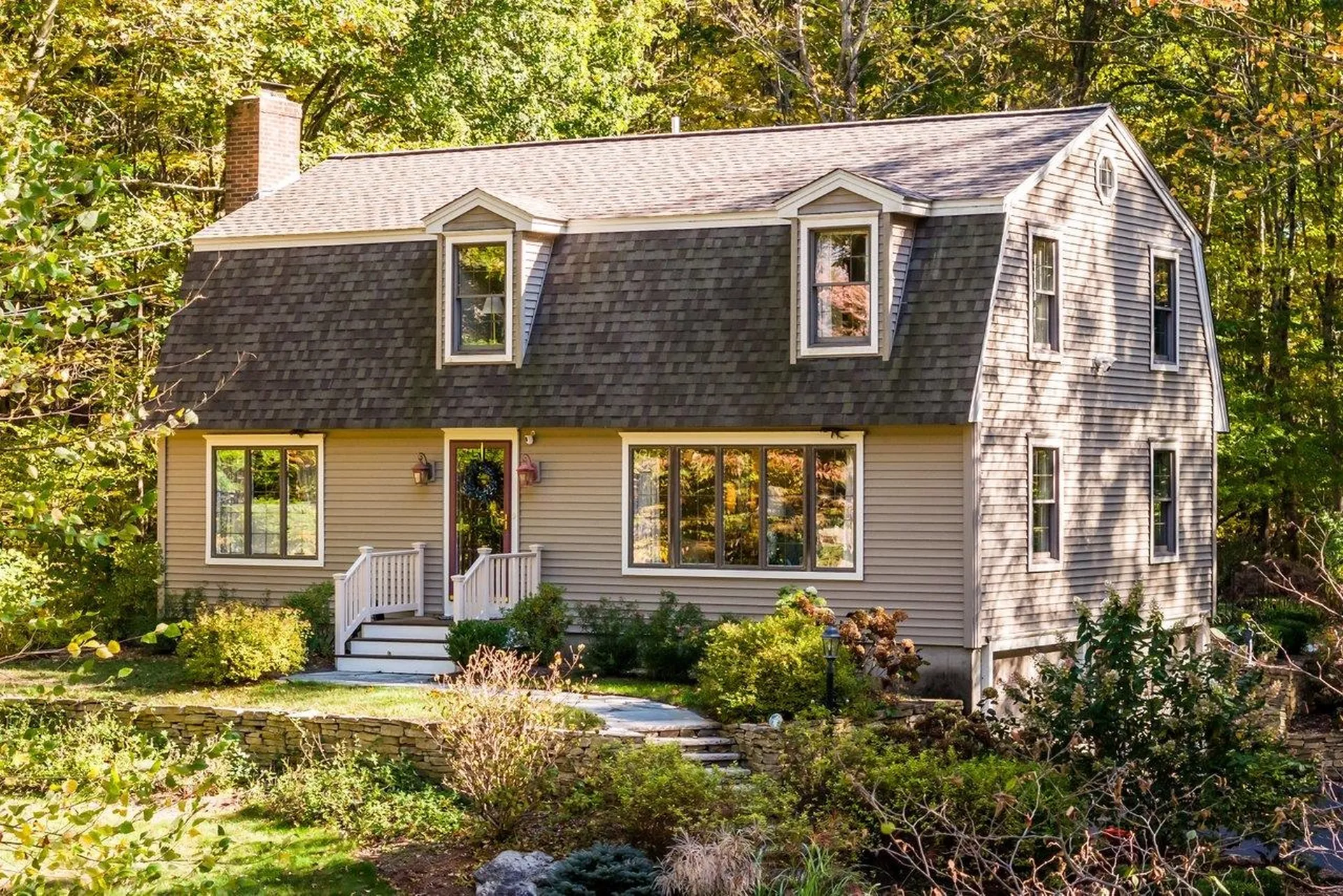 13 Moharimet Drive Madbury NH 03823